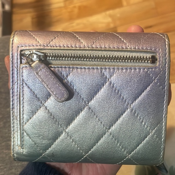 Chanel extremely RARE irresdescent rainbow purple green pink green & Silver 💕💕 - Picture 7 of 12